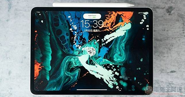 入门款 iPad 传明年将升级 OLED 屏幕，而且包含「小尺寸」版本！